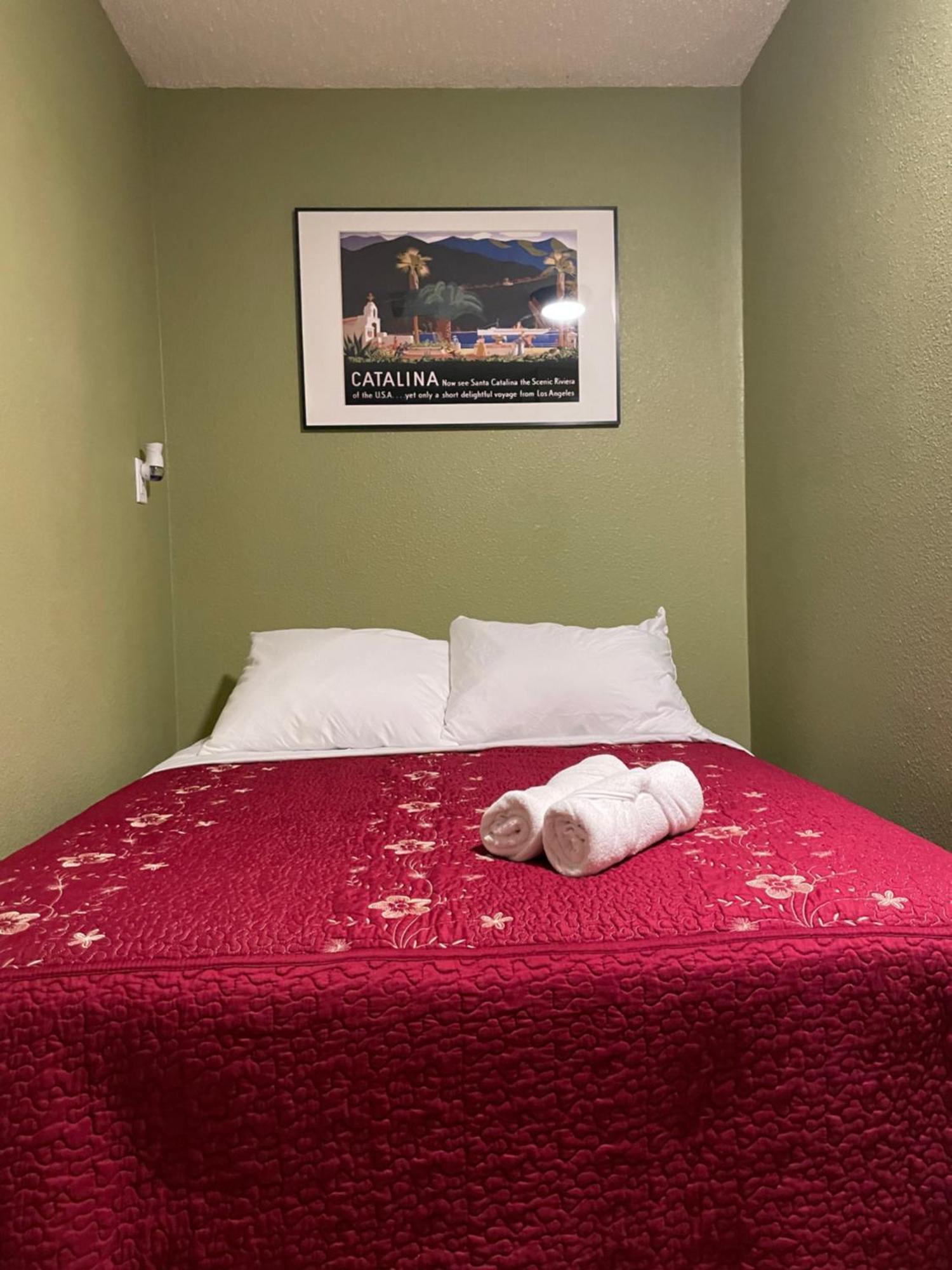 Small Private In With Free Strong Wifi!!! Séjour chez l'habitant Los Angeles