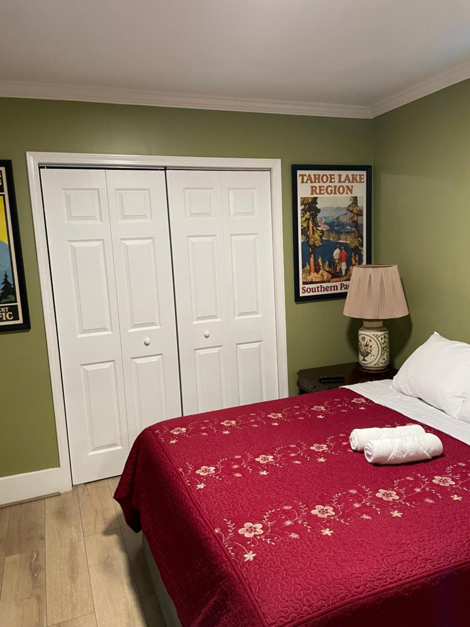 Small Private In With Free Strong Wifi!!! Séjour chez l'habitant *
