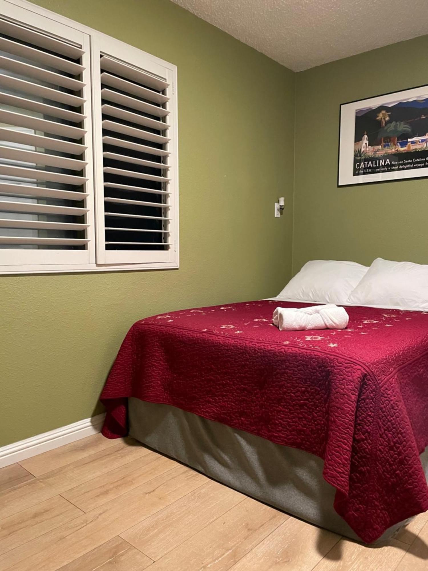 Small Private In With Free Strong Wifi!!! Séjour chez l'habitant Los Angeles